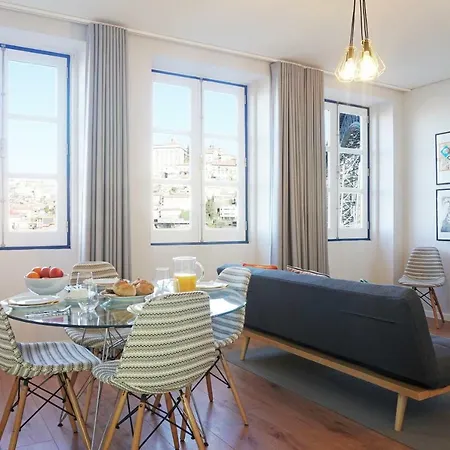 Porto View By Patio 25