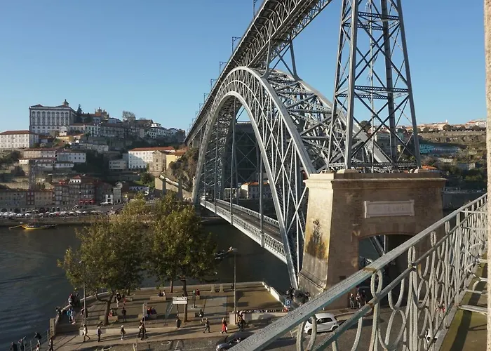 Porto View By Patio 25