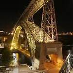 Porto View By Patio 25 דירה *