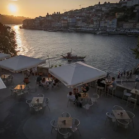 Porto View By Patio 25