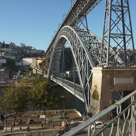 Porto View By Patio 25