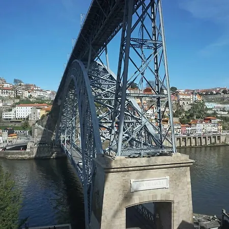 Porto View By Patio 25 *