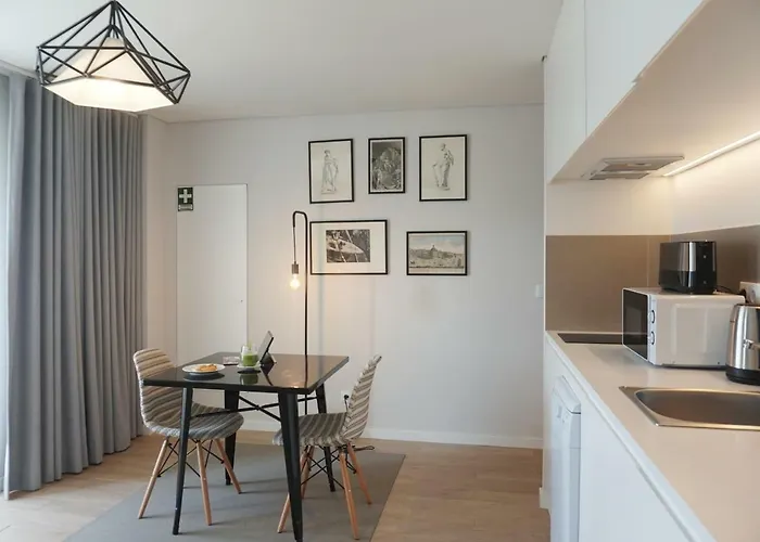 Porto View By Patio 25 公寓 *