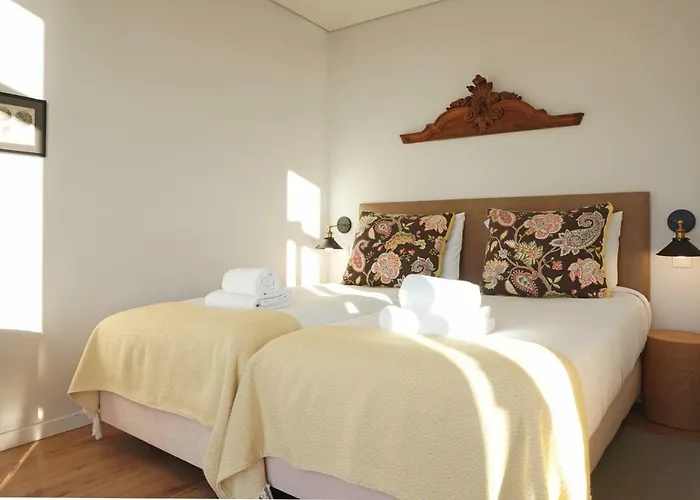 Porto View By Patio 25